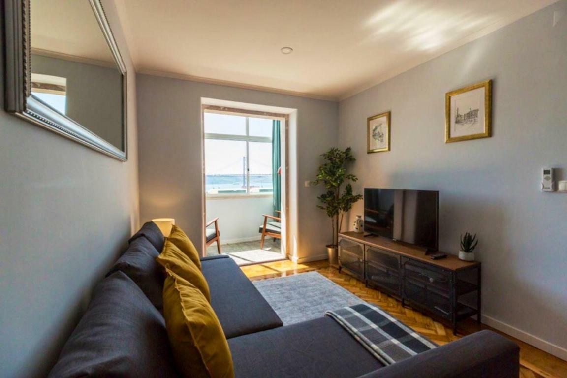 Ola Lisbon - Lapa I Apartment Luaran gambar