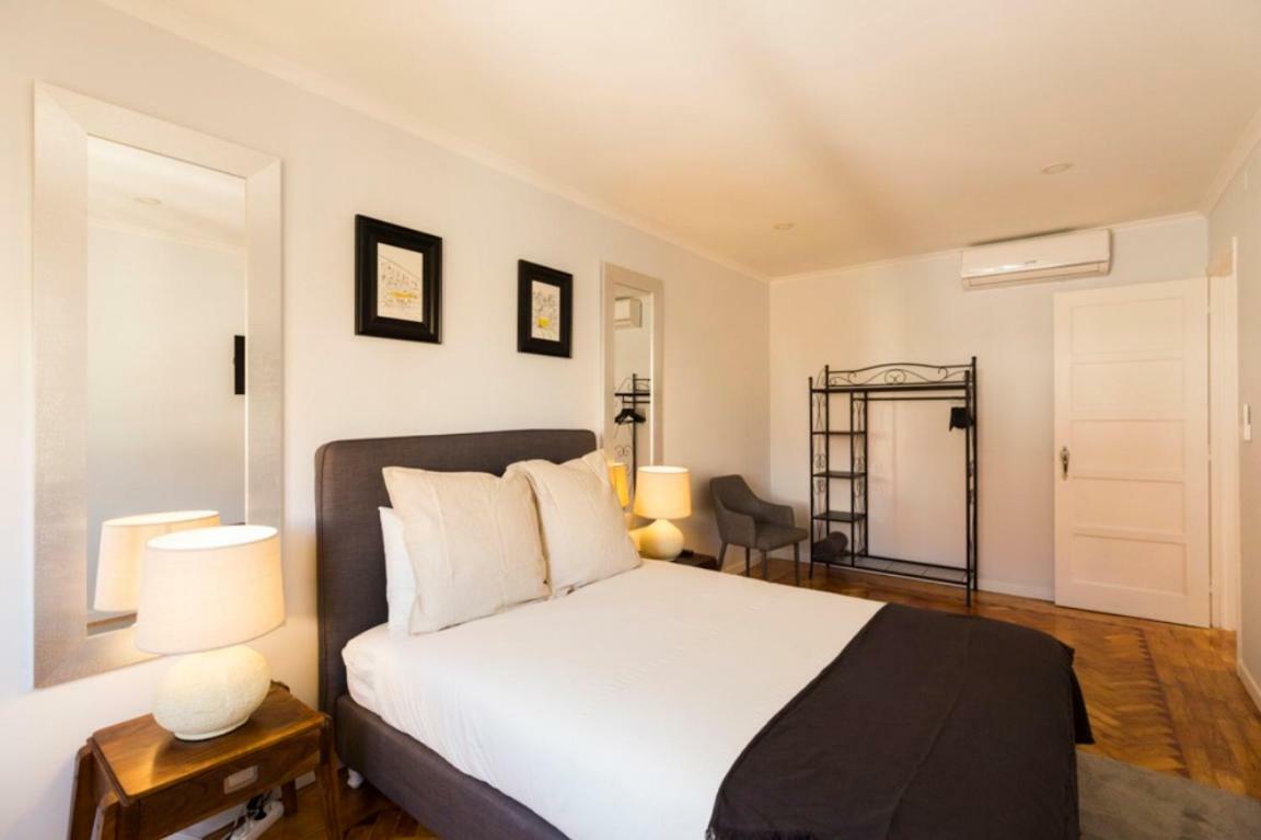 Ola Lisbon - Lapa I Apartment Luaran gambar
